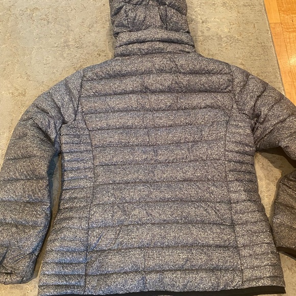 ROOTS Down Puffer jacket size Small salt and pepper - Picture 5 of 7